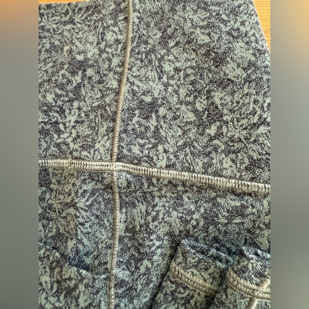 Athleta Leggings/Workout Pant Bundle ~ Size S ~ Salutation Slash Pocket 7/8 - Picture 3 of 13